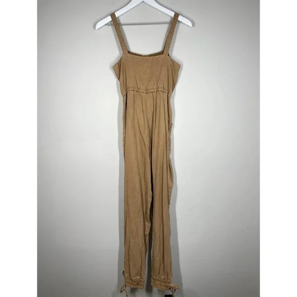 ALICE + OLIVIA Tiana Button Front Patch Pocket Jumpsuit 0 - Picture 8 of 13